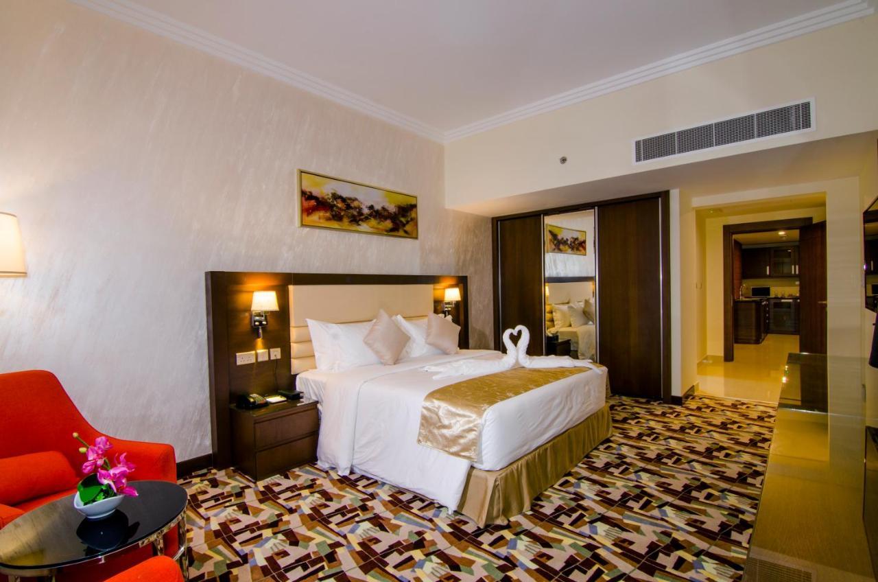 Al Murooj Grand Hotel Muskat Bagian luar foto